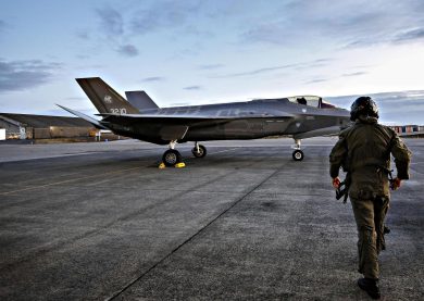 F-35, costi operativi dimezzati entro quattro anni