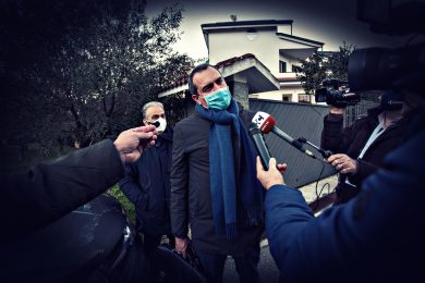 De Magistris: «Torno in Calabria a combattere la masso-mafia. Stavolta da politico»
