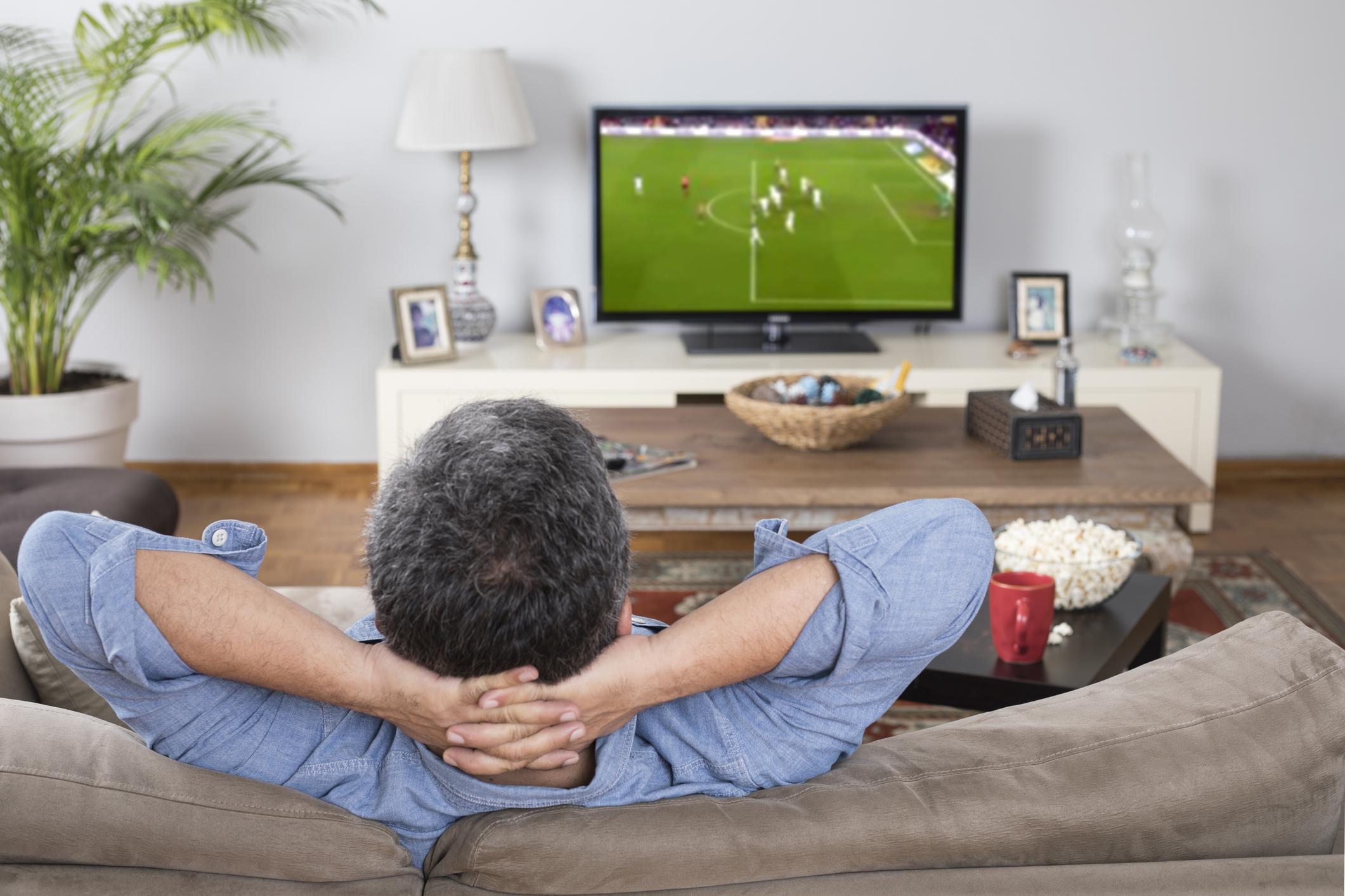 Streaming, pay e chiaro: vedere il calcio in tv sarà un incubo