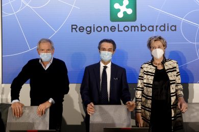 Ecco come Bertolaso vuole vaccinare tutti i lombardi entro giugno