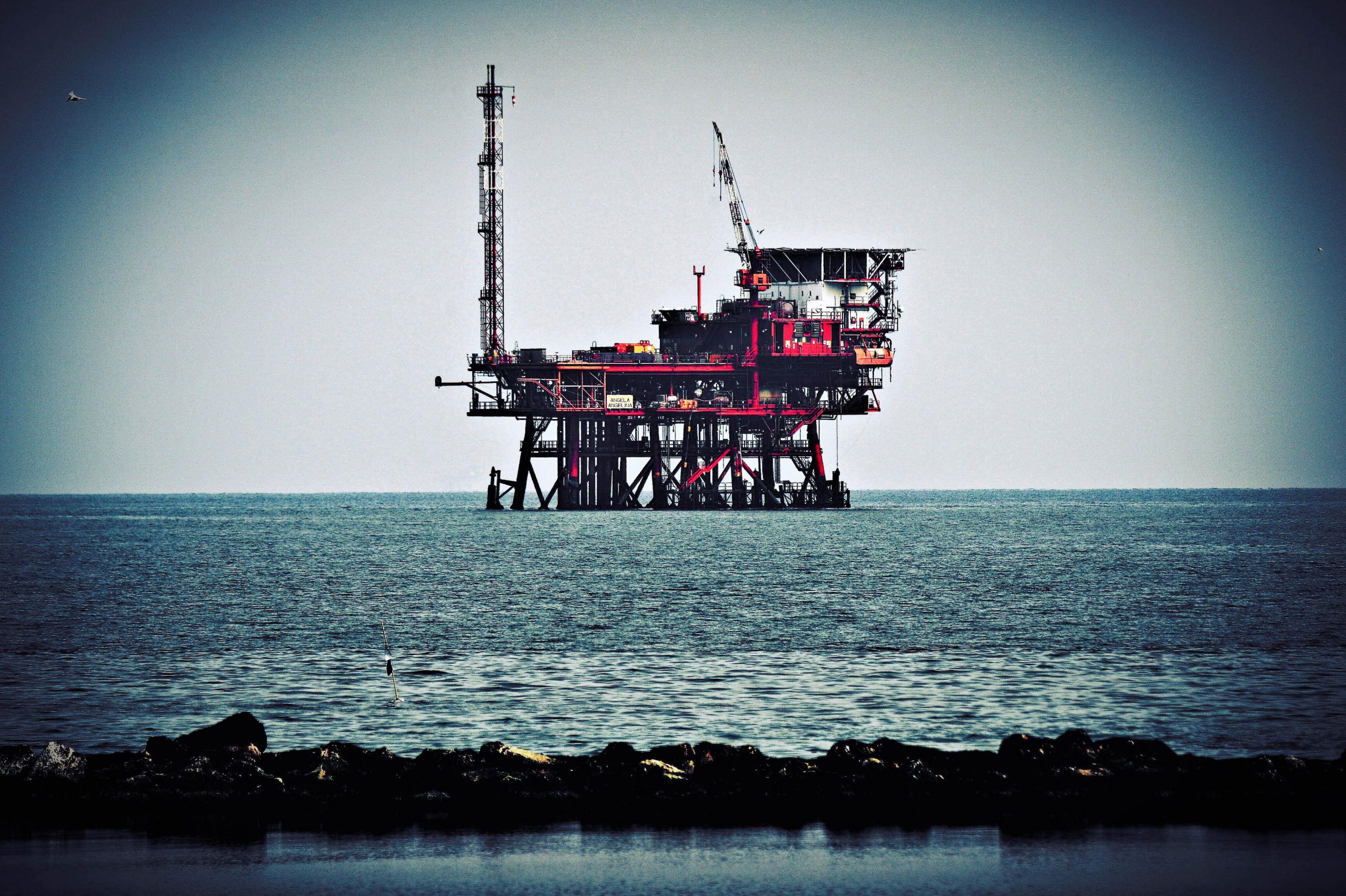 Il Governo perde tempo, l’Italia la partita dell’energia