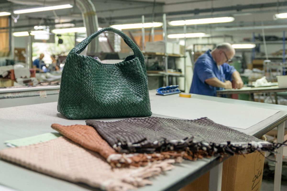 Galleria foto 'Quegli artigiani che reagiscono alla crisi con l’e-commerce' - foto 5