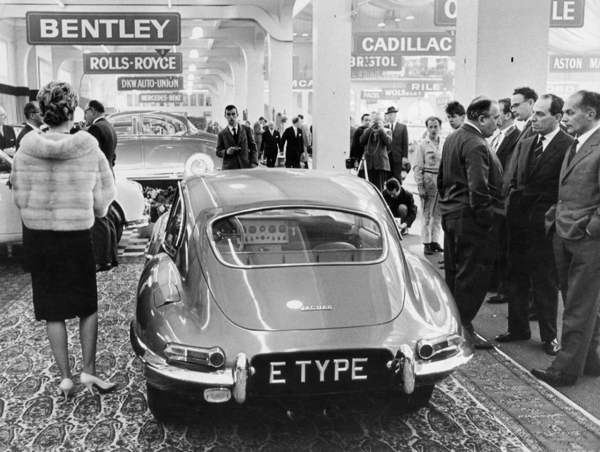 Galleria foto 'Jaguar E-Type: i sessant’anni del  mito british' - foto 12