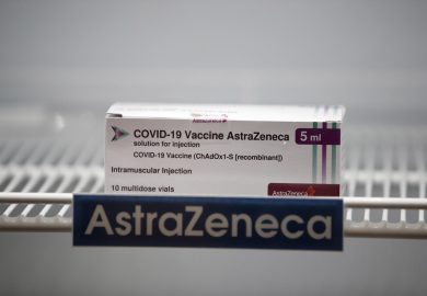 La guerra geopolitica attorno al vaccino di AstraZeneca