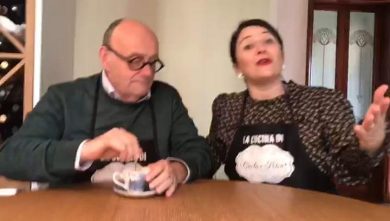 Le pillole di galateo di Petra e Carlo: come si prende il caffè al bar