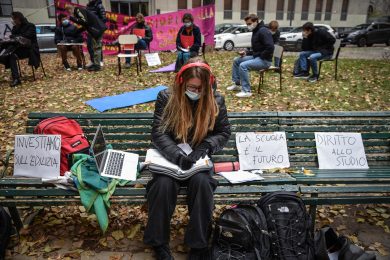 La scuola non può spegnere gli animi giovanili in Dad o in Live