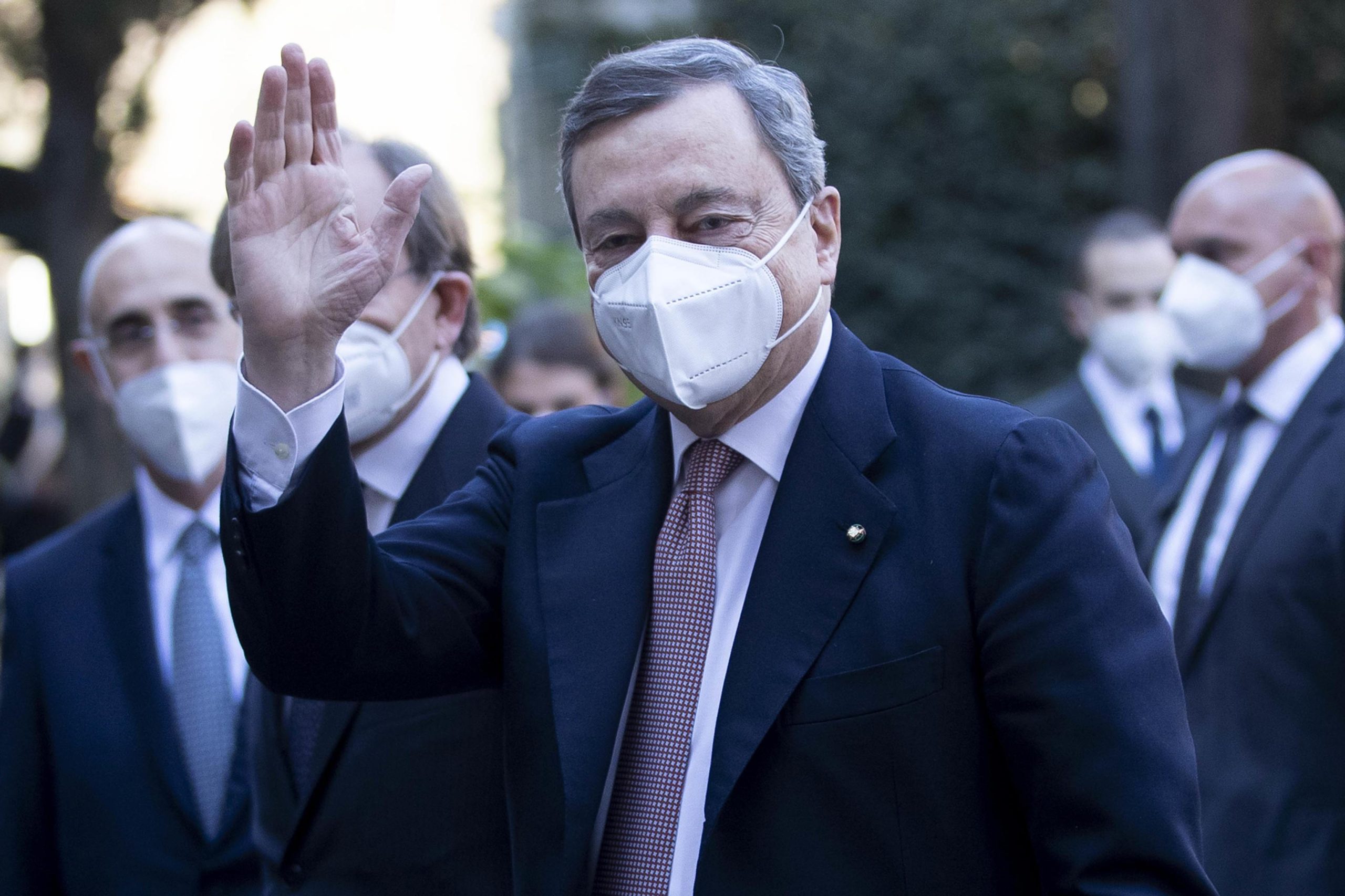 Mckinsey, consulente per il governo, è il dito. Badiamo alla luna: i fatti del Recovery