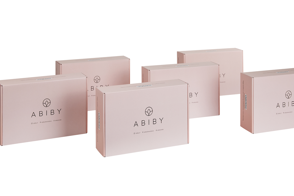 Il Covid ha colpito anche il make up e le sue aziende Il Covid ha colpito anche il make up e le sue aziende