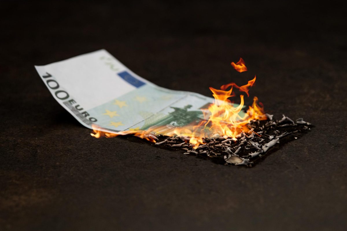Vent’anni di euro: c’eravamo tanto illusi Vent’anni di euro: c’eravamo tanto illusi