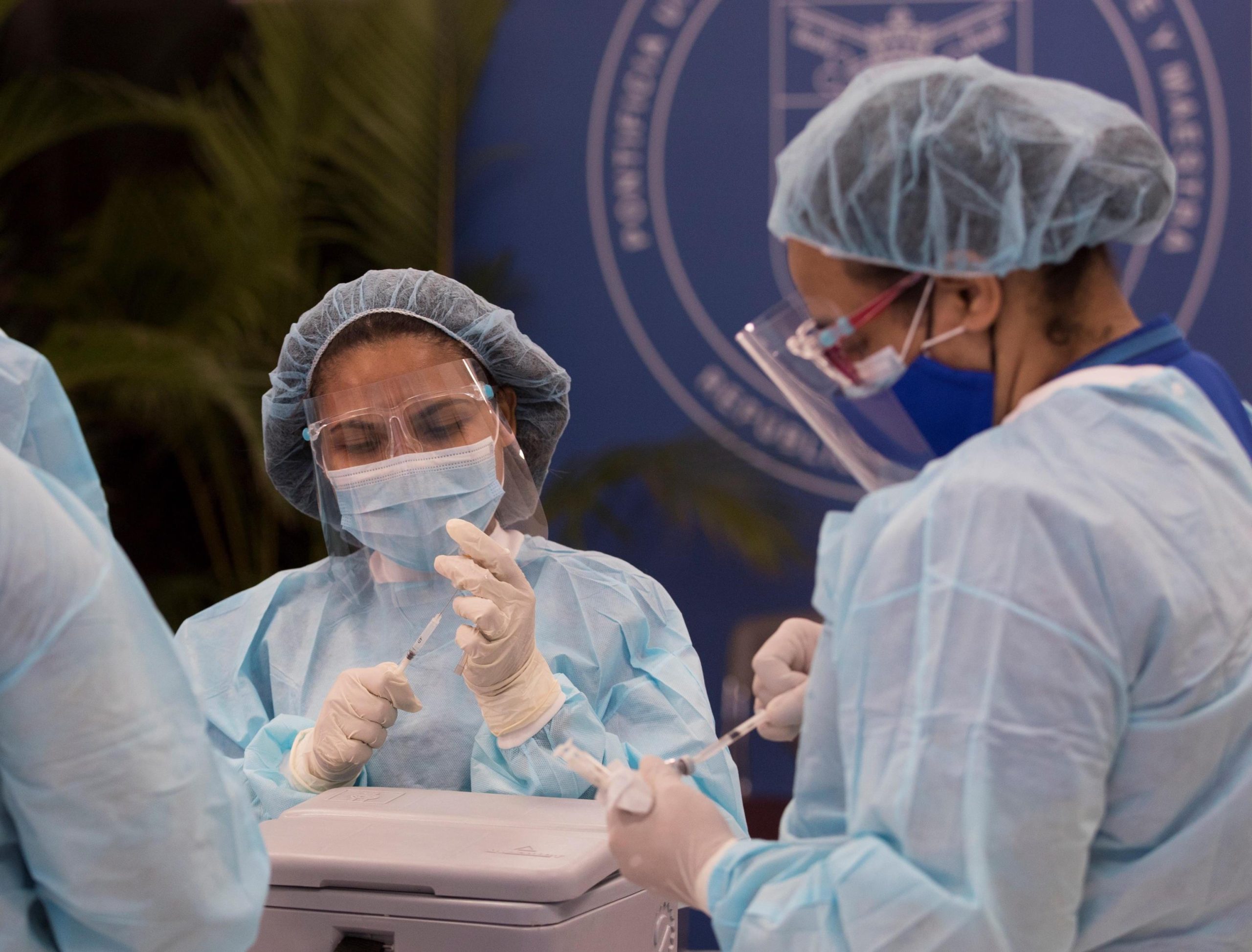 L’Europa in ordine sparso sui vaccini. Ora tocca anche a noi L’Europa in ordine sparso sui vaccini. Ora tocca anche a noi