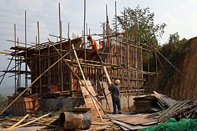 Pronta a dicembre la mega ferrovia che collegherà la Cina al Laos