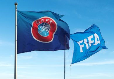 Sconfitta la Superlega adesso riformate il calcio