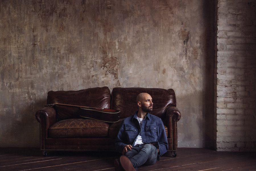 Alex Uhlmann: una vita in viaggio nel nome della musica Alex Uhlmann: una vita in viaggio nel nome della musica