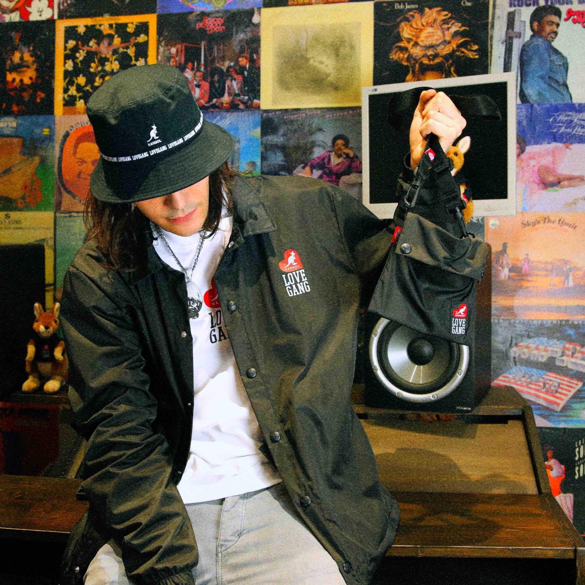 Galleria foto 'Lovegang e Kangol. Insieme per una collezione a ritmo di hip hop' - foto 6