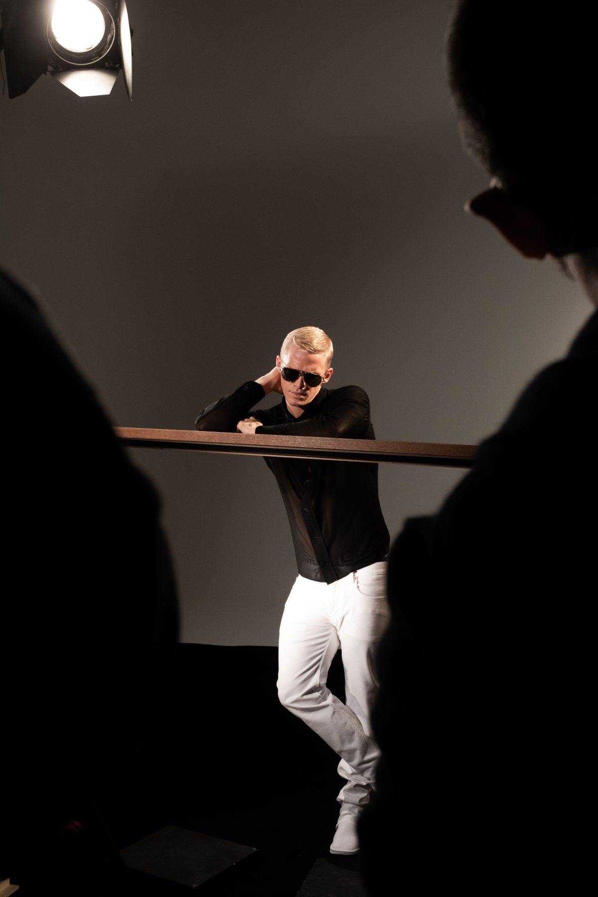 Galleria foto 'Cody Simpsons: «Versace è un marchio che infrange le regole, proprio come me»' - foto 5