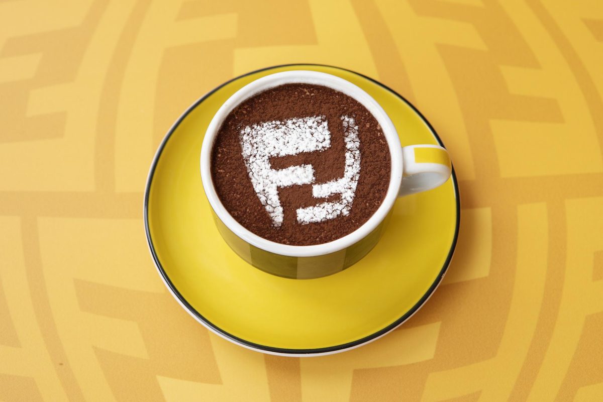 Galleria foto 'Il caffè di Rinascente di Milano si colora grazie a Fendi' - foto 5