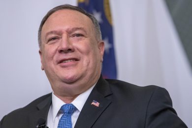 Mike Pompeo punta in alto