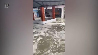 Il ciclone Tauktae si abbatte in India; interi villaggi spazzati via | video