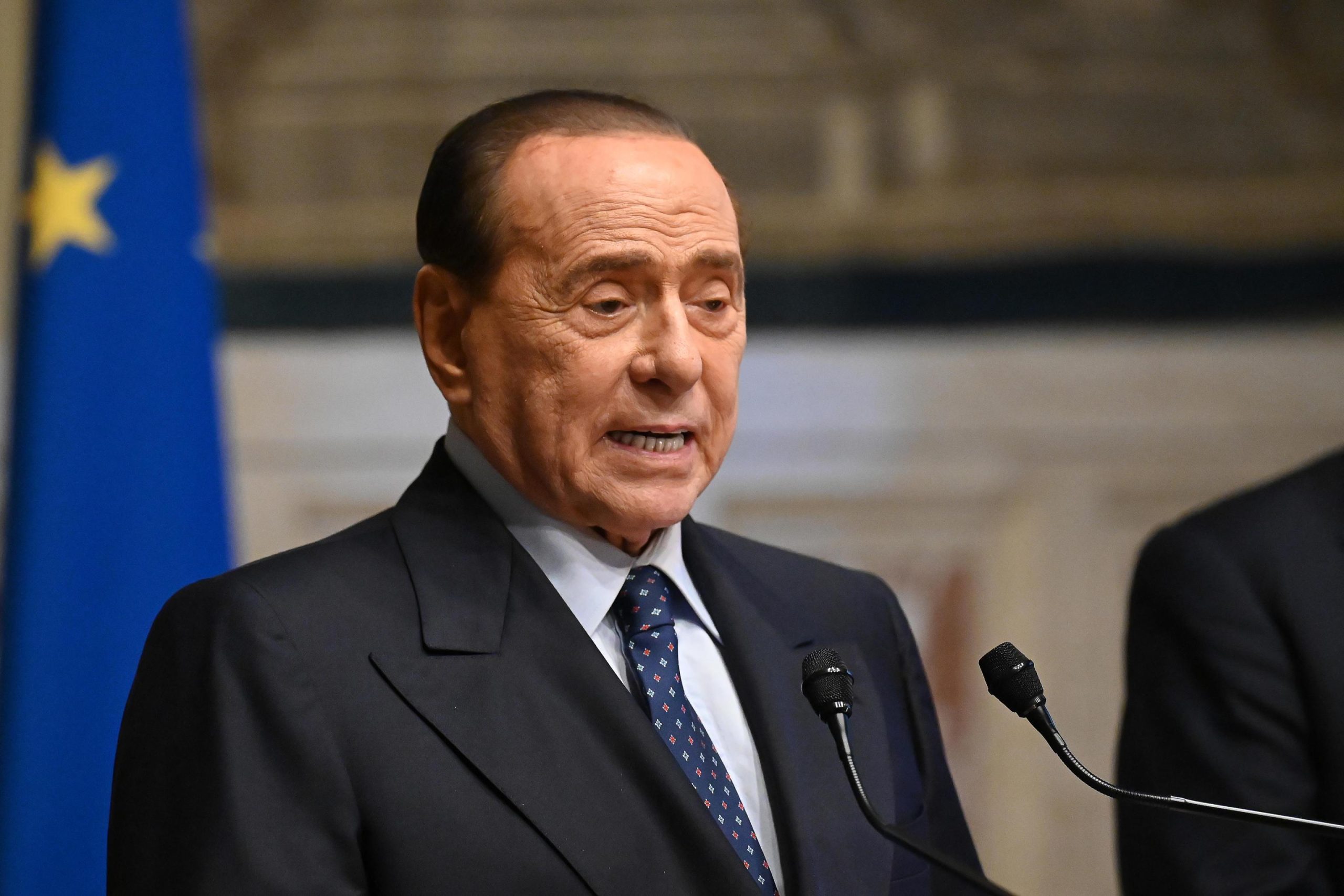 Perché il giudice Franco andò a dire a Berlusconi che la sua condanna  era stata «una porcheria»