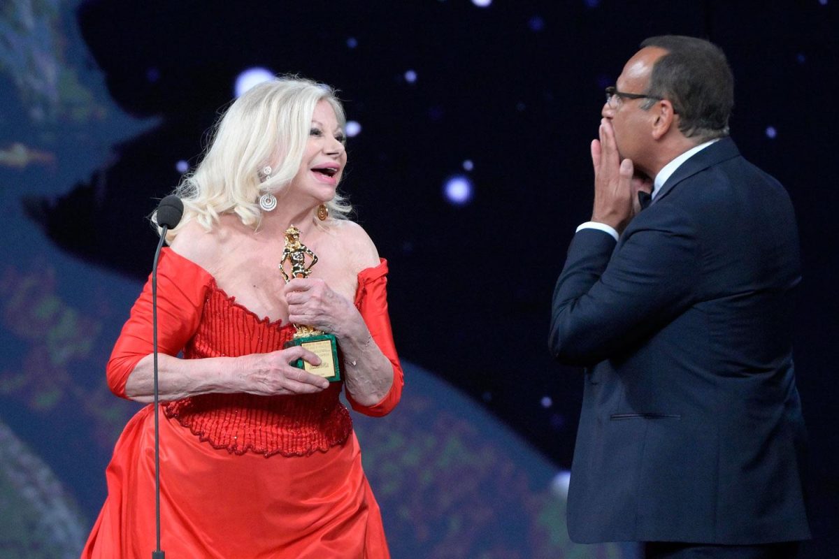 Galleria foto 'David di Donatello 2021, vince Volevo nascondermi. Laura Pausini beffata da Checco Zalone' - foto 3