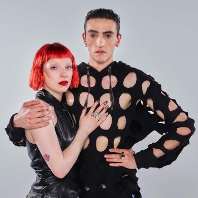 Michele Bravi e Sophie: «Falene è un inno alla libertà»