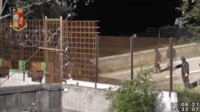 Assalto No Tav al cantiere di Chiomonte: lacrimogeni scontri con la Polizia | video