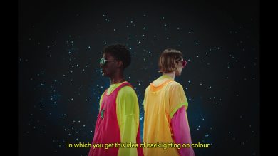 Psichedelica e pittorica, la moda di Loewe in stile disco club