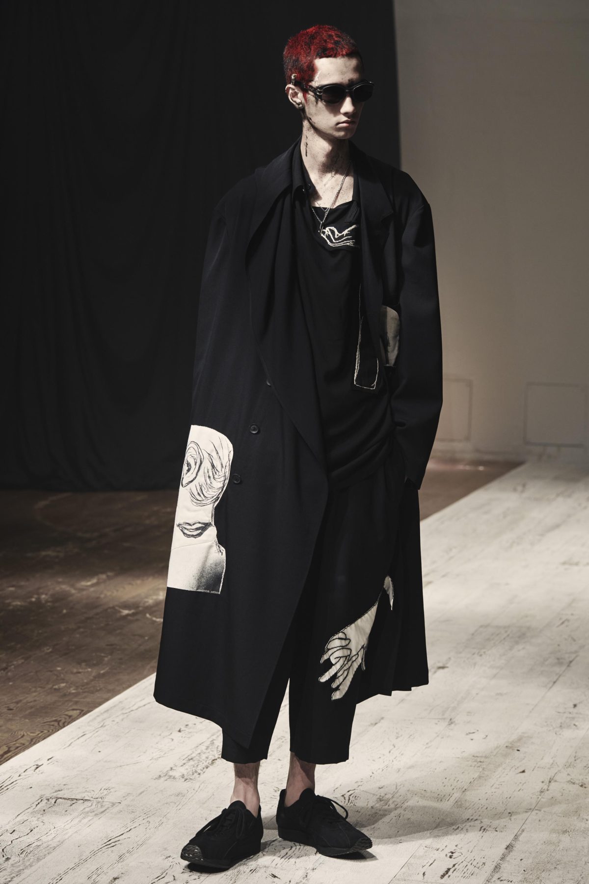 Galleria foto 'Yohji Yamamoto and his look on the world to come' - foto 3