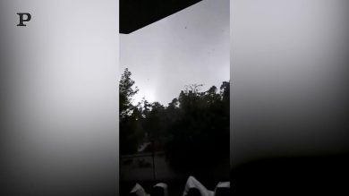 Repubblica Ceca colpita da un violento tornado: morti e feriti | video