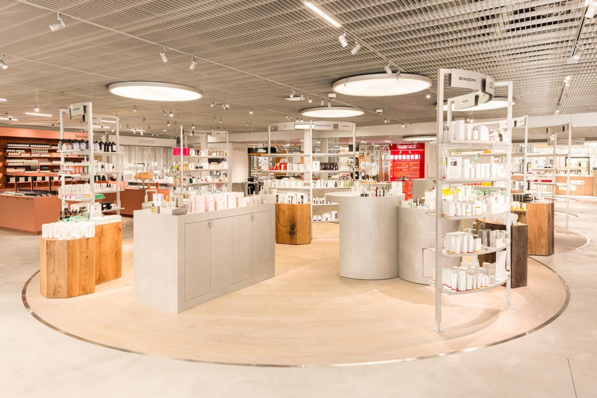 Galleria foto 'Dopo 17 anni riaprono i grandi magazzini Samaritaine di Parigi' - foto 53