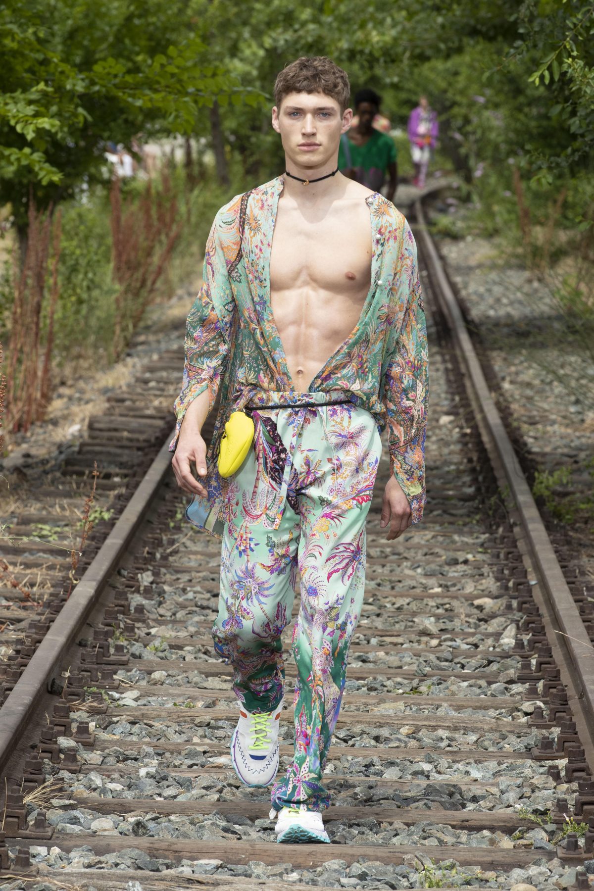 Galleria foto 'Il nomade Glam Rock di Etro' - foto 14