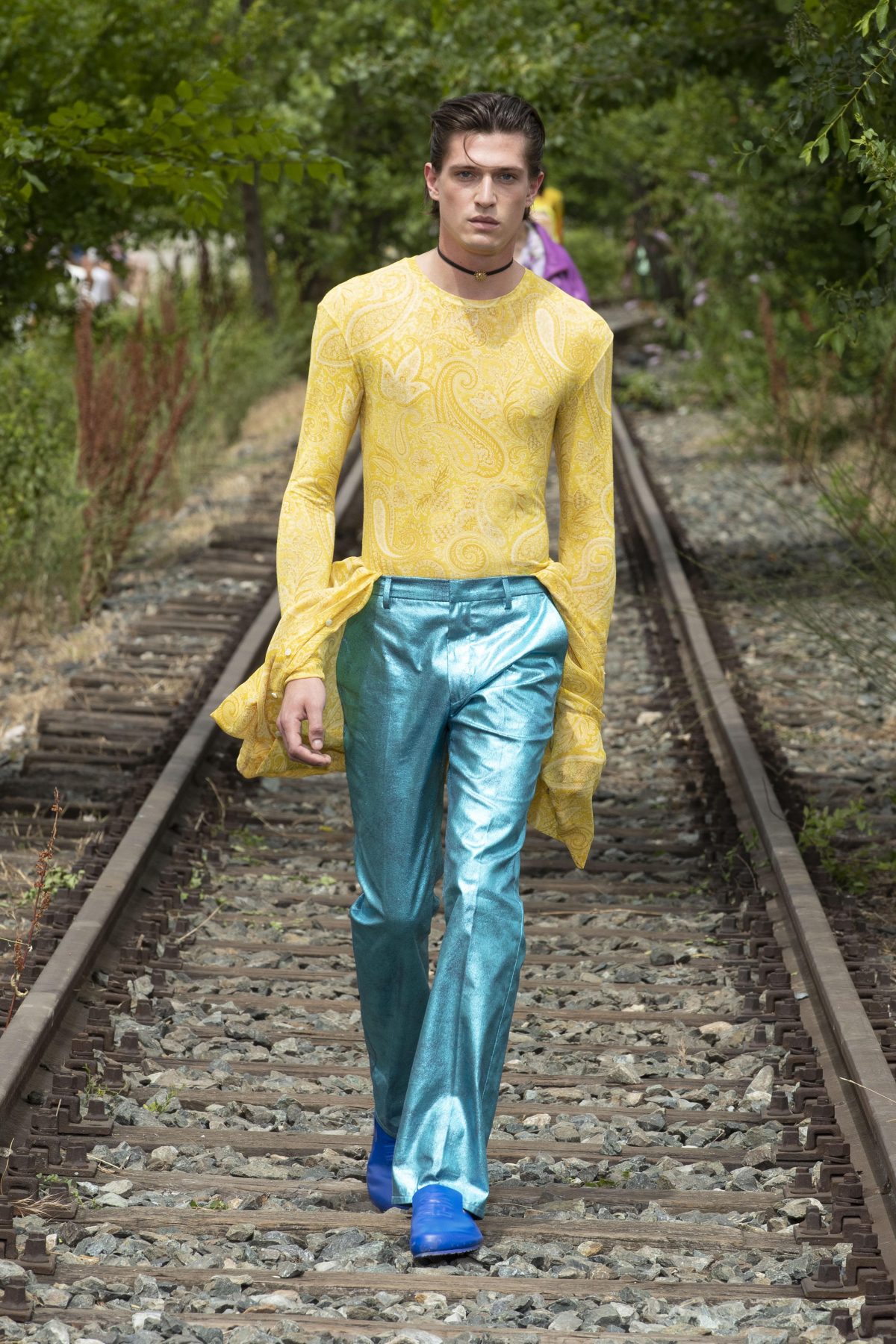 Galleria foto 'Il nomade Glam Rock di Etro' - foto 13