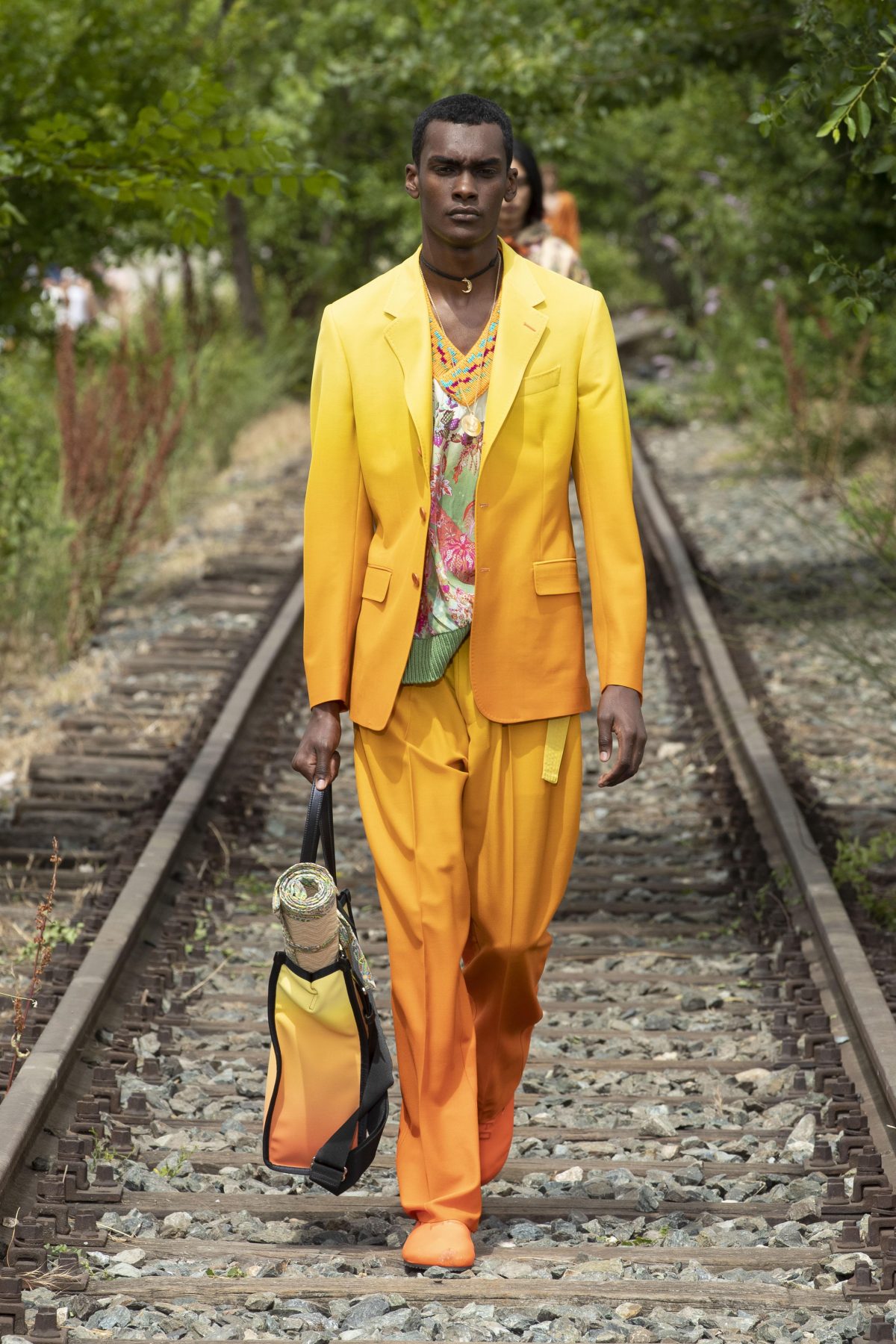 Galleria foto 'Il nomade Glam Rock di Etro' - foto 9