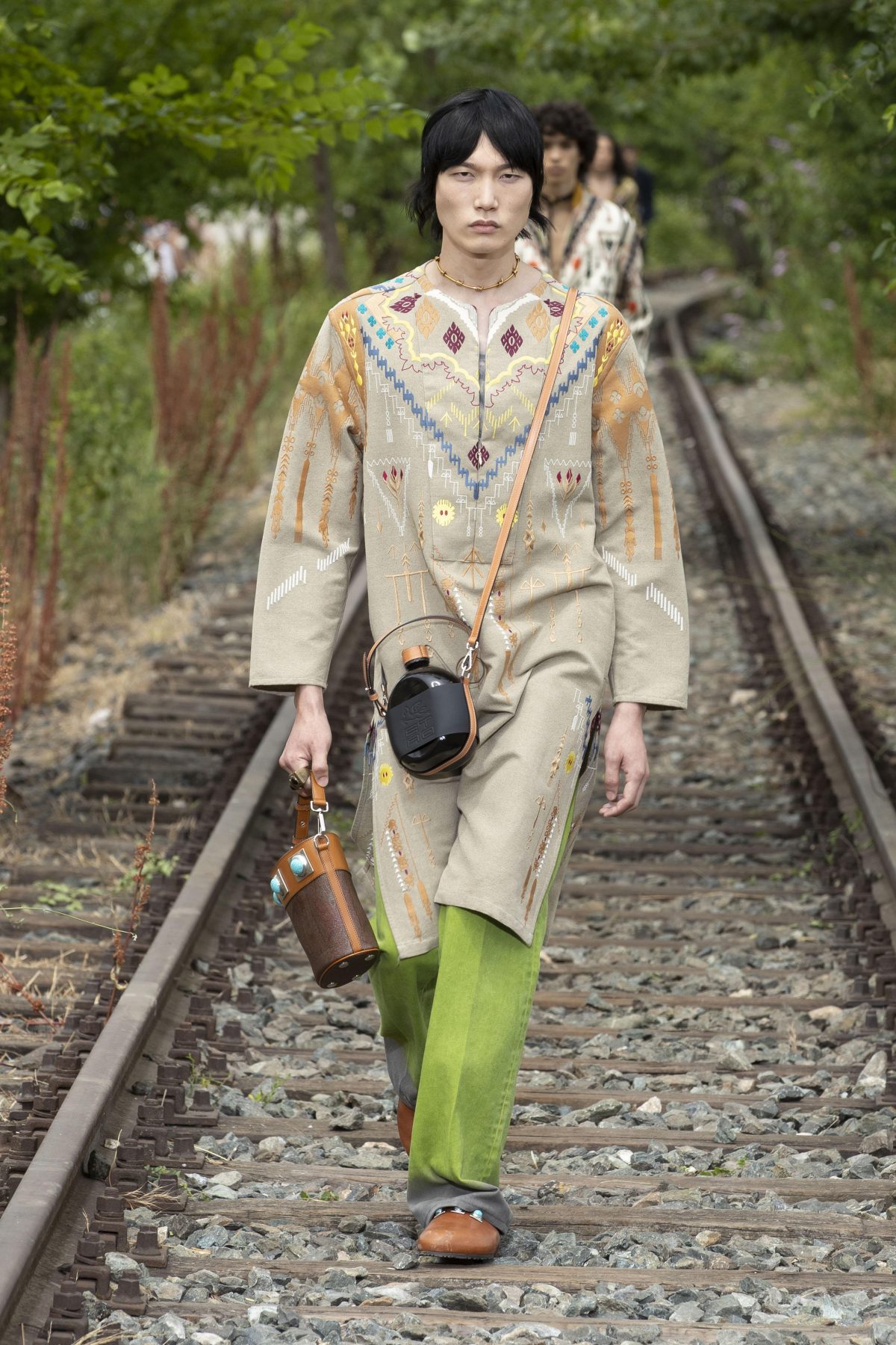 Galleria foto 'Il nomade Glam Rock di Etro' - foto 4