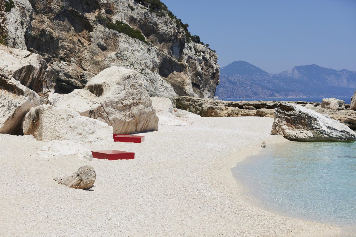 Galleria foto 'Prada celebra la bellezza del corpo umano e la sua libertà' - foto 17