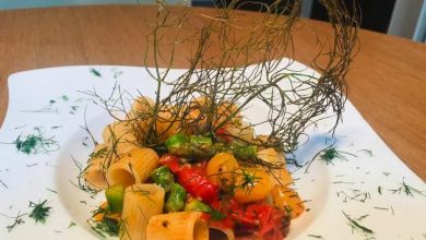 Cuciniamo insieme: mezzemaniche estive multicolori