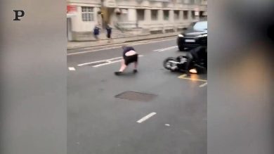 Londra, tifoso scozzese su di giri nel pre partita Inghilterra-Scozia | video