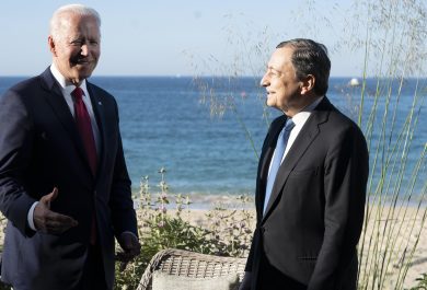 Al G7 Draghi bacchetta il M5S e le sbandate filo-cinesi dei grillini