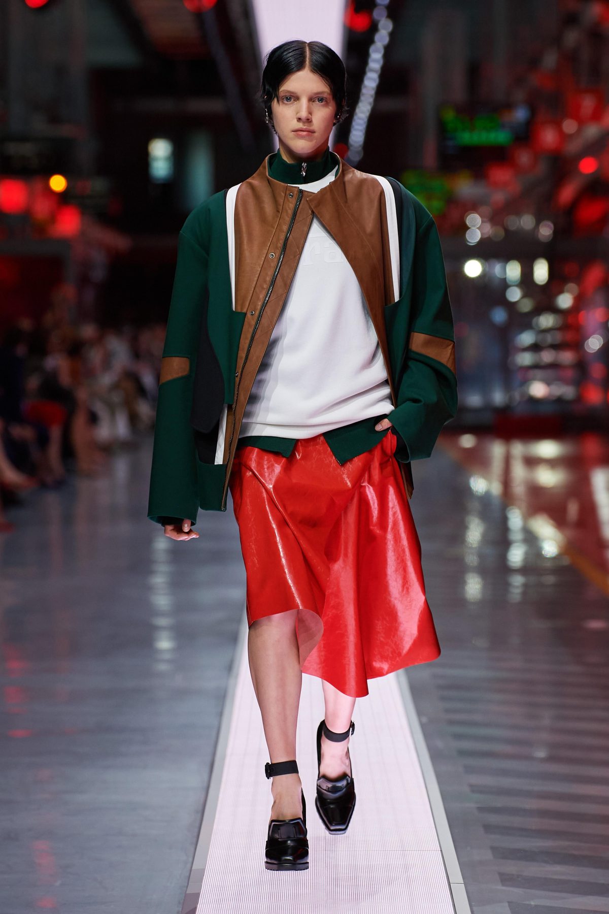 Galleria foto 'La prima collezione Ferrari debutta a Maranello in catena di montaggio' - foto 49