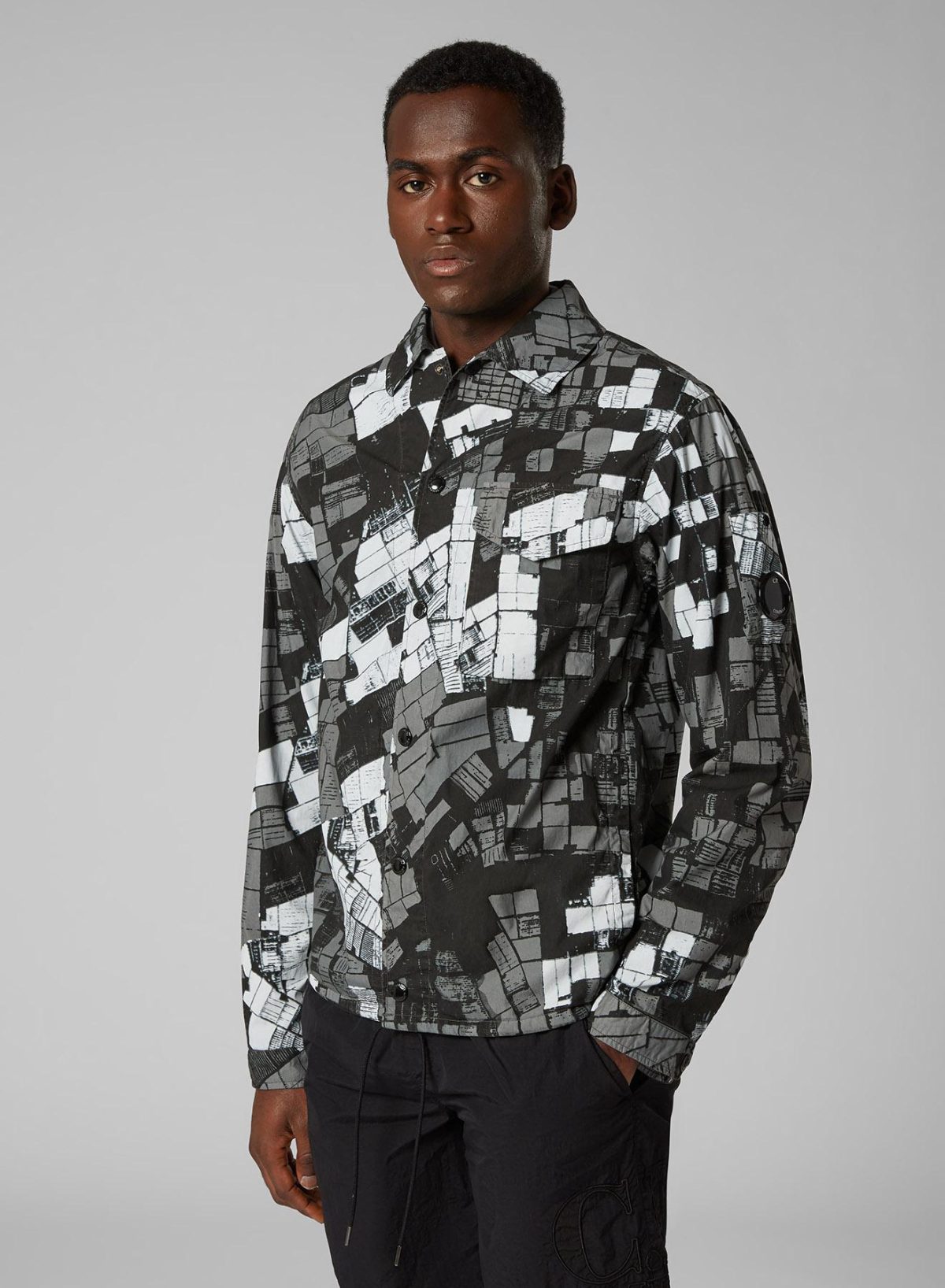 Galleria foto 'La moda esce all’aperto' - foto 26