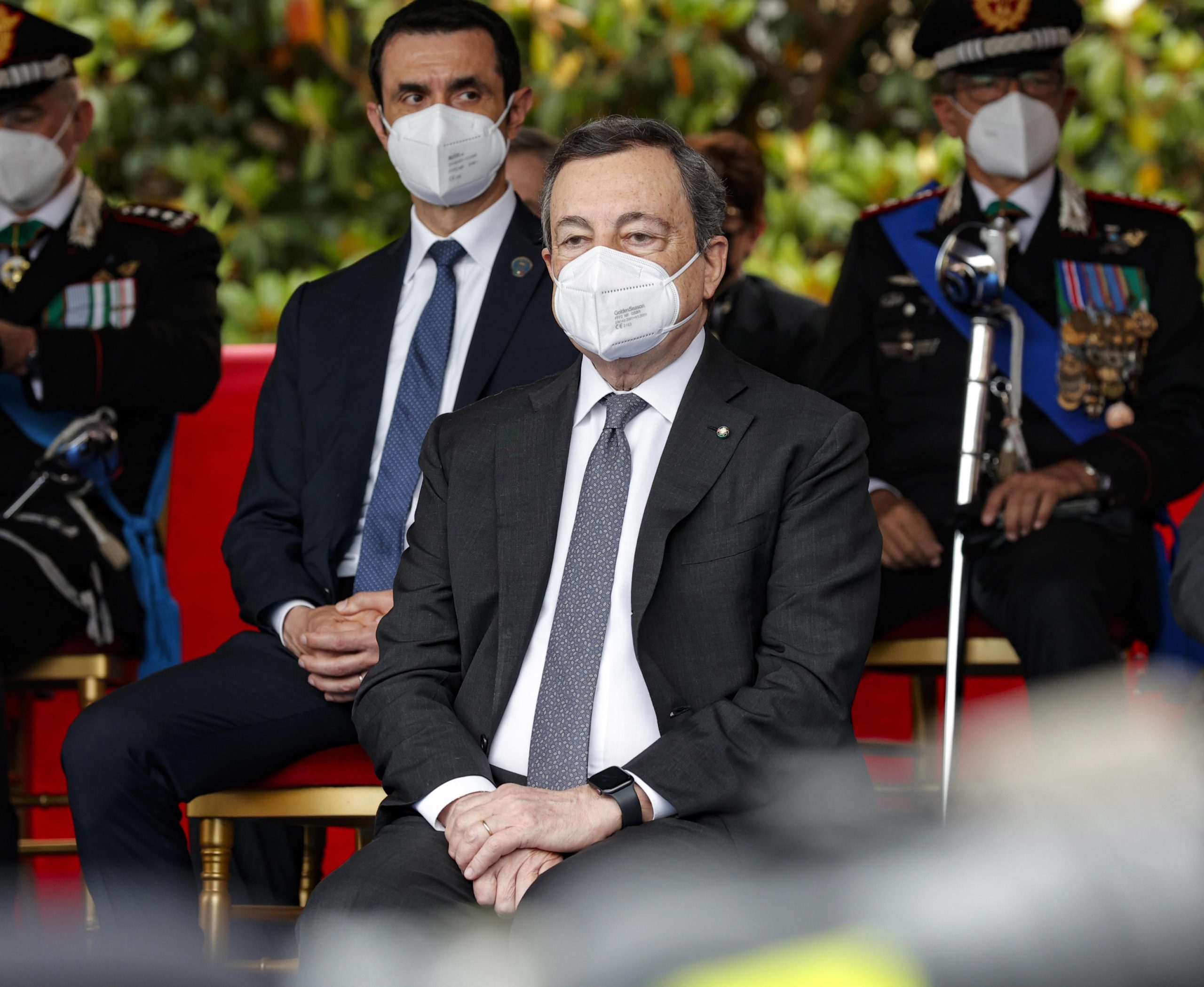 Il G7 ha deciso la tassa unica e fatto capire che Draghi serve al Colle