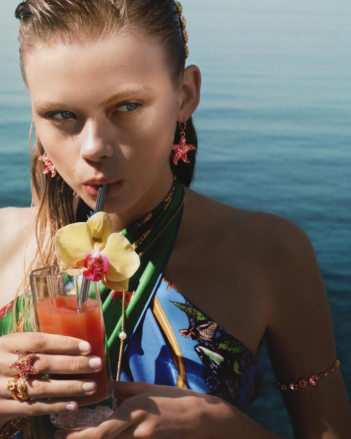 Galleria foto '«Versace La Vacanza», firmata da Donatella e Allegra Beck Versace' - foto 13