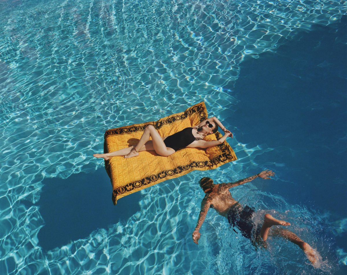 Galleria foto '«Versace La Vacanza», firmata da Donatella e Allegra Beck Versace' - foto 5