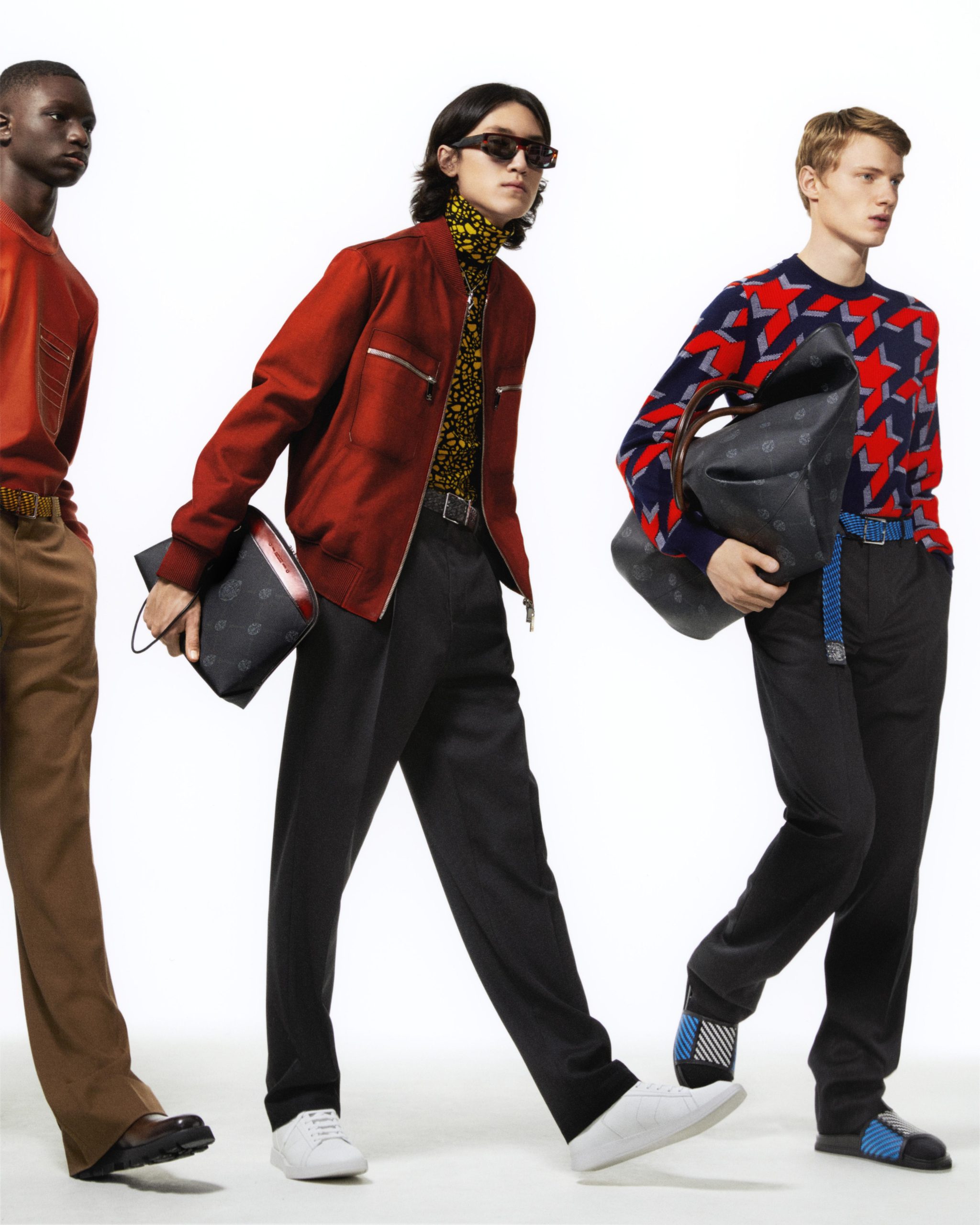 Berluti riparte colorando i suoi best seller in «Terracotta» Berluti riparte colorando i suoi best seller in «Terracotta»