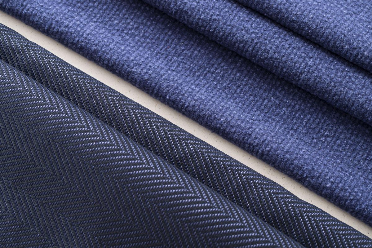 Galleria foto 'Metamorfosi genetica per i tessuti di abiti-design tecnologici e sostenibili' - foto 15