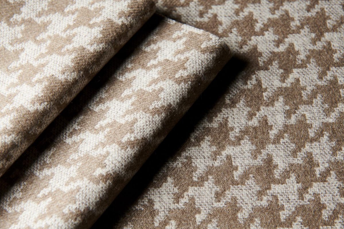 Galleria foto 'Metamorfosi genetica per i tessuti di abiti-design tecnologici e sostenibili' - foto 17