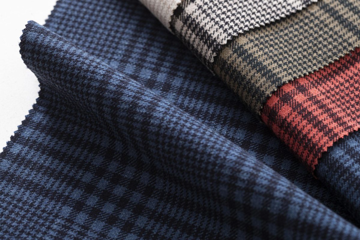 Galleria foto 'Metamorfosi genetica per i tessuti di abiti-design tecnologici e sostenibili' - foto 21