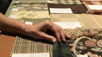 Metamorfosi genetica per i tessuti di abiti-design tecnologici e sostenibili