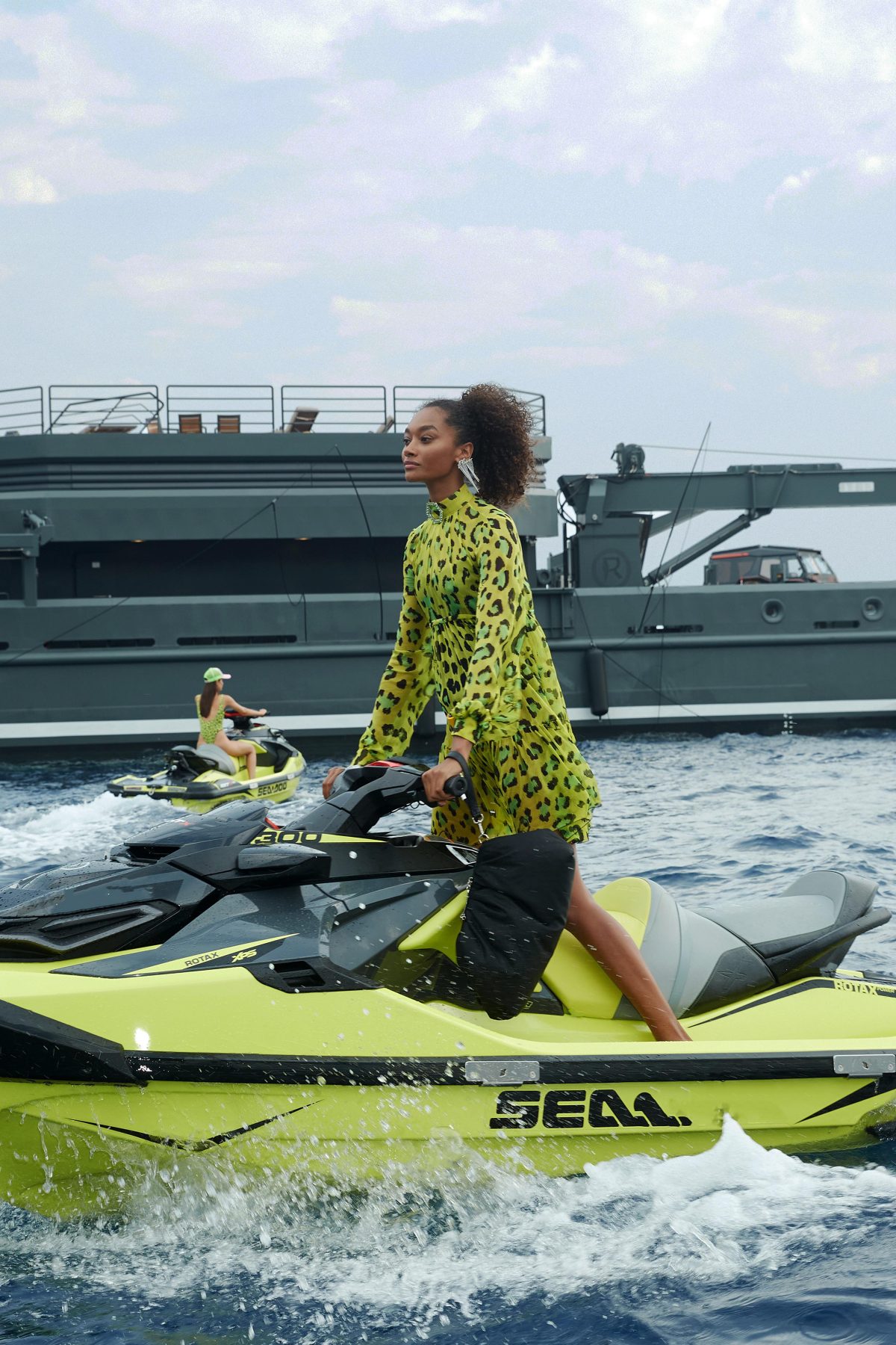 Galleria foto '«I know what you did last summer 2021»: il reportage moda extra lusso di Philipp Plein' - foto 5