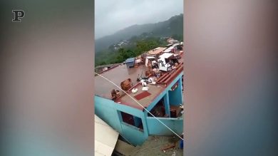 La tempesta Elsa si abbatte su Cuba, evacuate oltre 100 mila persone | video